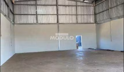 Galpão/Depósito/Barracão à venda, Laranjeiras - Uberlândia/MG