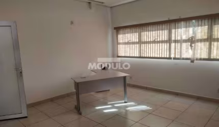 Sala comercial para locação, bairro Tibery