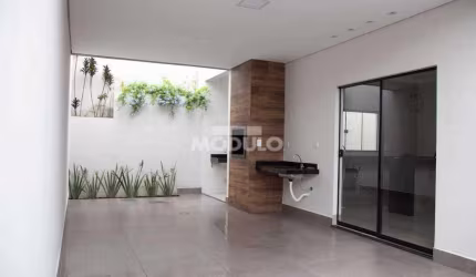 CASA RESIDENCIAL à venda, 3 quartos, 1 suíte, 1 vaga, Vigilato Pereira - Uberlândia/MG