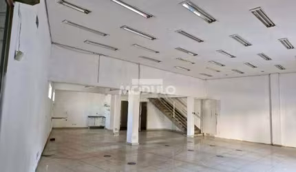Loja comercial para locação, bairro Santa Rosa