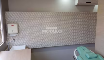 Sala Comercial para locação, bairro Daniel Fonseca