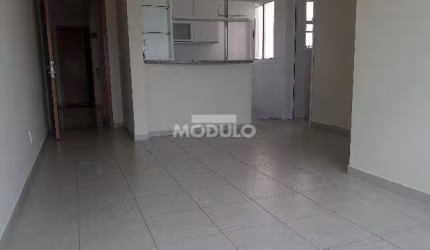 Apartamento residencial para locação, bairro Vigilato Pereira com 3 quartos