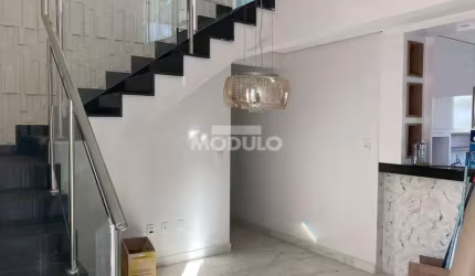 COBERTURA DUPLEX à venda, 3 quartos, 3 suítes, 3 vagas, Patrimônio - Uberlândia/MG