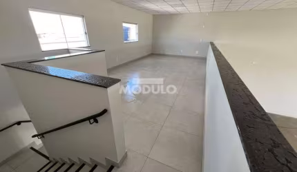 Galpão/Depósito/Barracão à venda, 2 vagas, LOTEAMENTO MONTE HEBRON - Uberlândia/MG