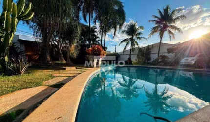 CASA RESIDENCIAL à venda, 4 quartos, 2 suítes, 4 vagas, JARDIM KARAIBA - Uberlândia/MG