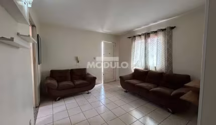 APARTAMENTO à venda, 2 quartos, 1 vaga, Chácaras Tubalina e Quartel - Uberlândia/MG