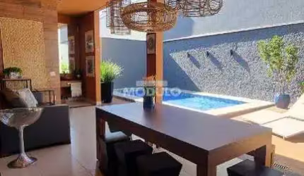 Excelente casa térrea em Condomínio na Zona Sul ao lado do Uberlândia Shopping