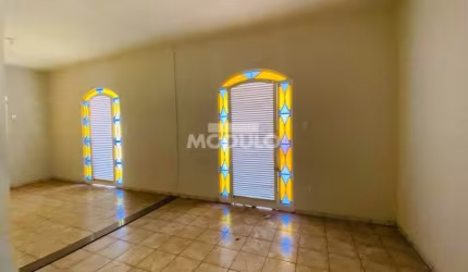 Casa comercial para locação, bairro Lidice