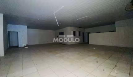 Loja comercial para locação no Bairro Lidice