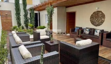 EXCELENTE CASA À VENDA NO BAIRRO SANTA MÔNICA