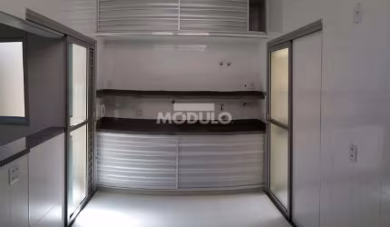 Casa Residencial para locação no Bairro Santa Mônica