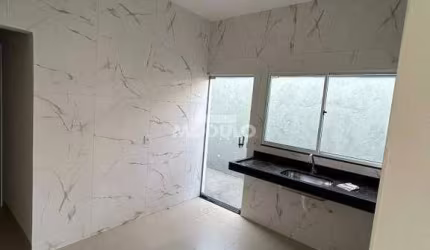 CASA RESIDENCIAL à venda, 2 quartos, 1 suíte, 2 vagas, JARDIM CANAA - Uberlândia/MG