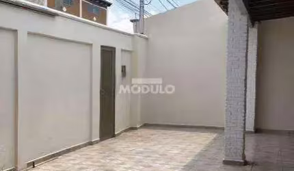Casa residencial para locação, bairro Jardim Brasília