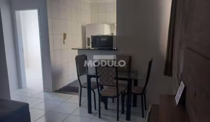 APARTAMENTO à venda, 2 quartos, 1 vaga, Chácaras Tubalina e Quartel - Uberlândia/MG