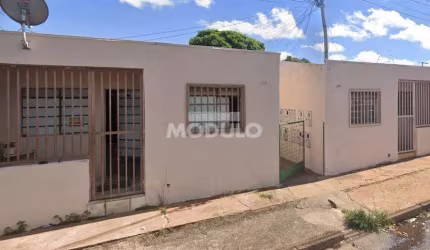 CASA RESIDENCIAL à venda, 2 quartos, Santa Rosa - Uberlândia/MG