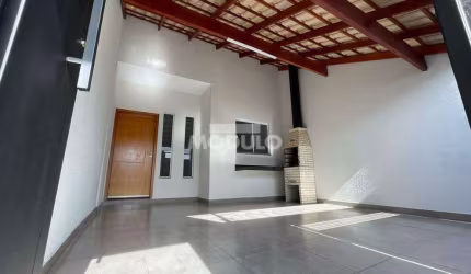 CASA RESIDENCIAL à venda, 2 quartos, 1 suíte, 2 vagas, Laranjeiras - Uberlândia/MG