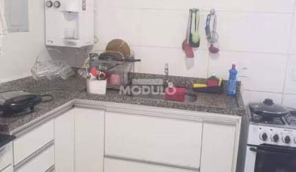 APARTAMENTO à venda, 3 quartos, 1 suíte, 2 vagas, ALTO UMUARAMA - Uberlândia/MG