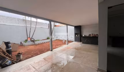 Excelente Casa com Fino Acabamento Jd Europa