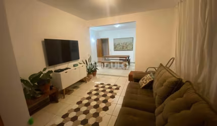 Excelente Apartamento todo montado no Santa Maria