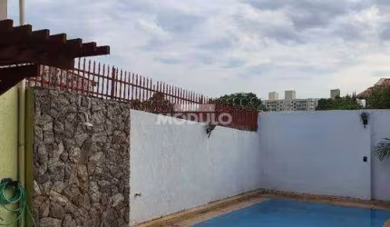 Excelente Casa com Area de lazer e Piscina Daniel Fonseca