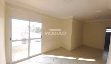 Apartamento para locação no Vigilato Pereira