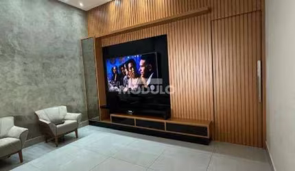 Excelente Casa com Fino Acabamento Jd Palmeiras