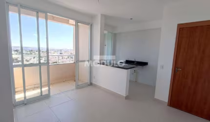 APARTAMENTO à venda, 2 quartos, 1 suíte, 1 vaga, Presidente Roosevelt - Uberlândia/MG