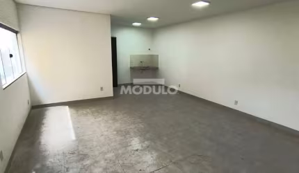 Sala comercial para locação, bairro Planalto