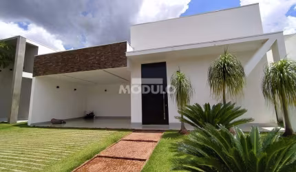 Casa em condomínio para locação no bairro Gávea