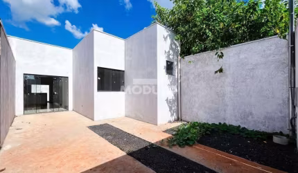 CASA RESIDENCIAL à venda, 3 quartos, 1 suíte, 2 vagas, SAO JORGE - Uberlândia/MG