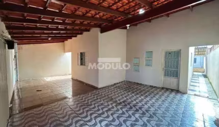 Casa residencial para locação, bairro Jardim Euripa com 3 quartos