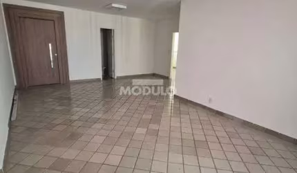 Apartamento residencial para locação no bairro Nossa Senhora Aparecida com 3 quartos