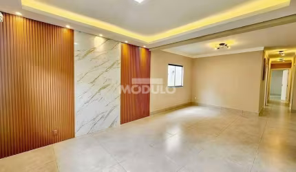 CASA RESIDENCIAL à venda, 3 quartos, 1 suíte, Santa Luzia - Uberlândia/MG