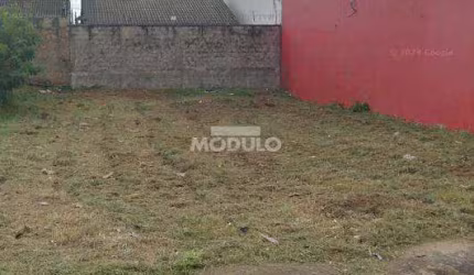 TERRENO à venda, Granada - Uberlândia/MG