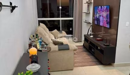APARTAMENTO à venda, 2 quartos, 1 suíte, 1 vaga, Aclimação