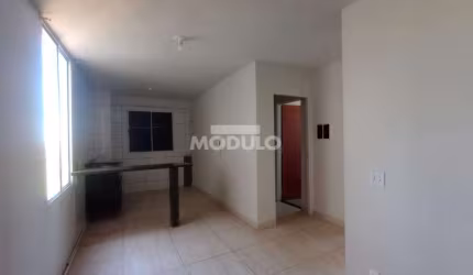 APARTAMENTO à venda, 2 quartos, 1 suíte, 1 vaga, LOTEAMENTO RESIDENCIAL PEQUIS - Uberlândia/MG