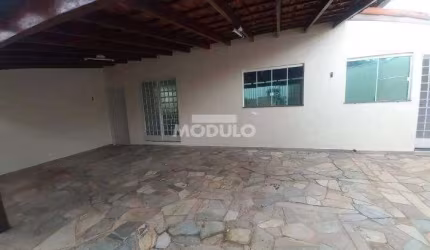 Casa Residencial para locação Saraiva