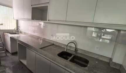 Apartamento para locação no UMUARAMA