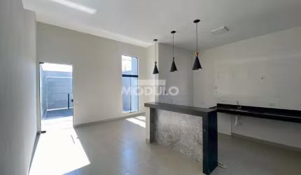 Casa 3 quartos com suíte jardim jd Brasília