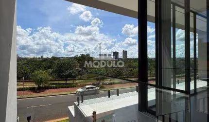 CASA DE CONDOMÍNIO à venda, 4 quartos, 2 suítes, 4 vagas, GRANJA MARILEUSA - Uberlândia/MG