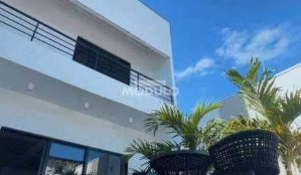 CASA RESIDENCIAL à venda, 3 quartos, 1 suíte, 2 vagas, Jardim Europa - Uberlândia/MG