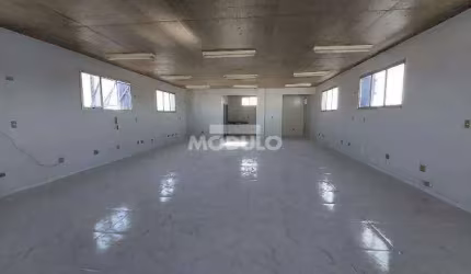 Sala Comercial para locação no Centro