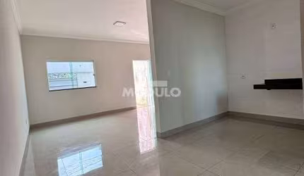 CASA RESIDENCIAL à venda, 2 quartos, 1 suíte, 2 vagas, Jardim Brasília - Uberlândia/MG