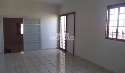 Casa Residencial para locação no Finotti