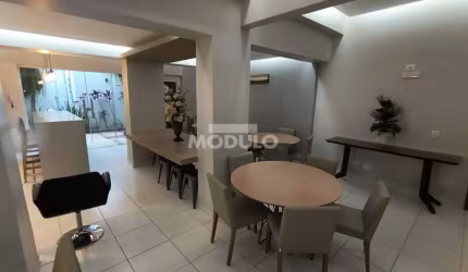 Apartamento residencial para locação bairro Saraiva com 3 quartos