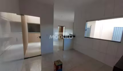 CASA RESIDENCIAL à venda, 2 quartos, Aclimação - Uberlândia/MG