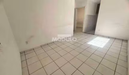 APARTAMENTO à venda, 2 quartos, 1 vaga, Mansour - Uberlândia/MG