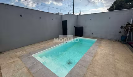 Casa a venda CIDADE JARDIM , 3 suites, Área de laze, 250 mts privativos