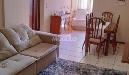 APARTAMENTO à venda, 3 quartos, 1 suíte, Brasil - Uberlândia/MG
