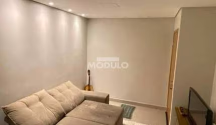 APARTAMENTO à venda, 2 quartos, 1 suíte, 1 vaga, RESIDENCIAL LAGO AZUL - Uberlândia/MG